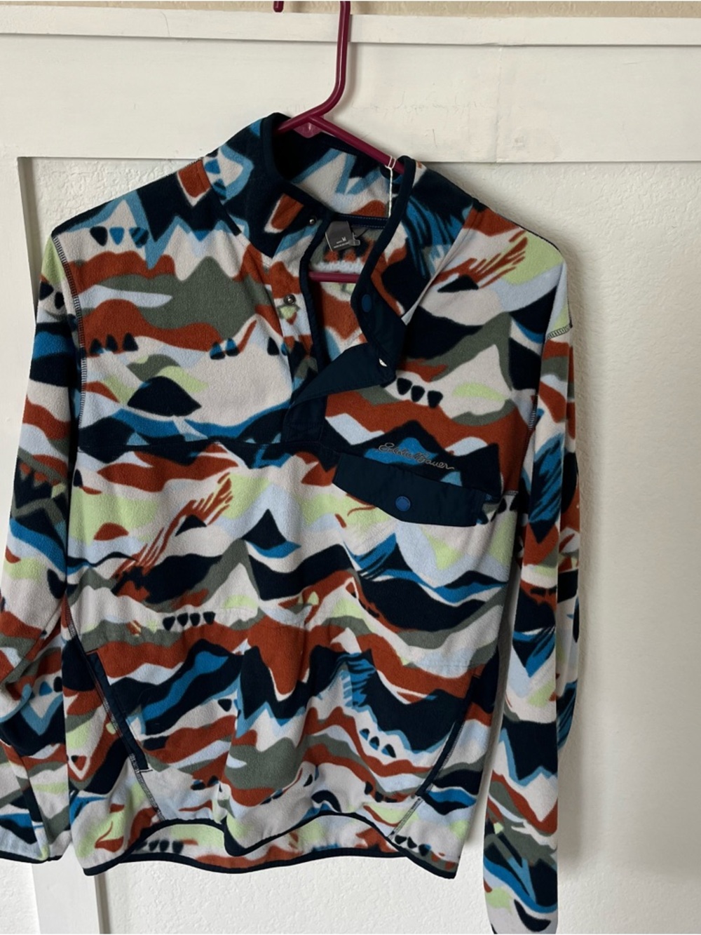 Eddie Bauer Men's Medium Fleece Patterned Sweater